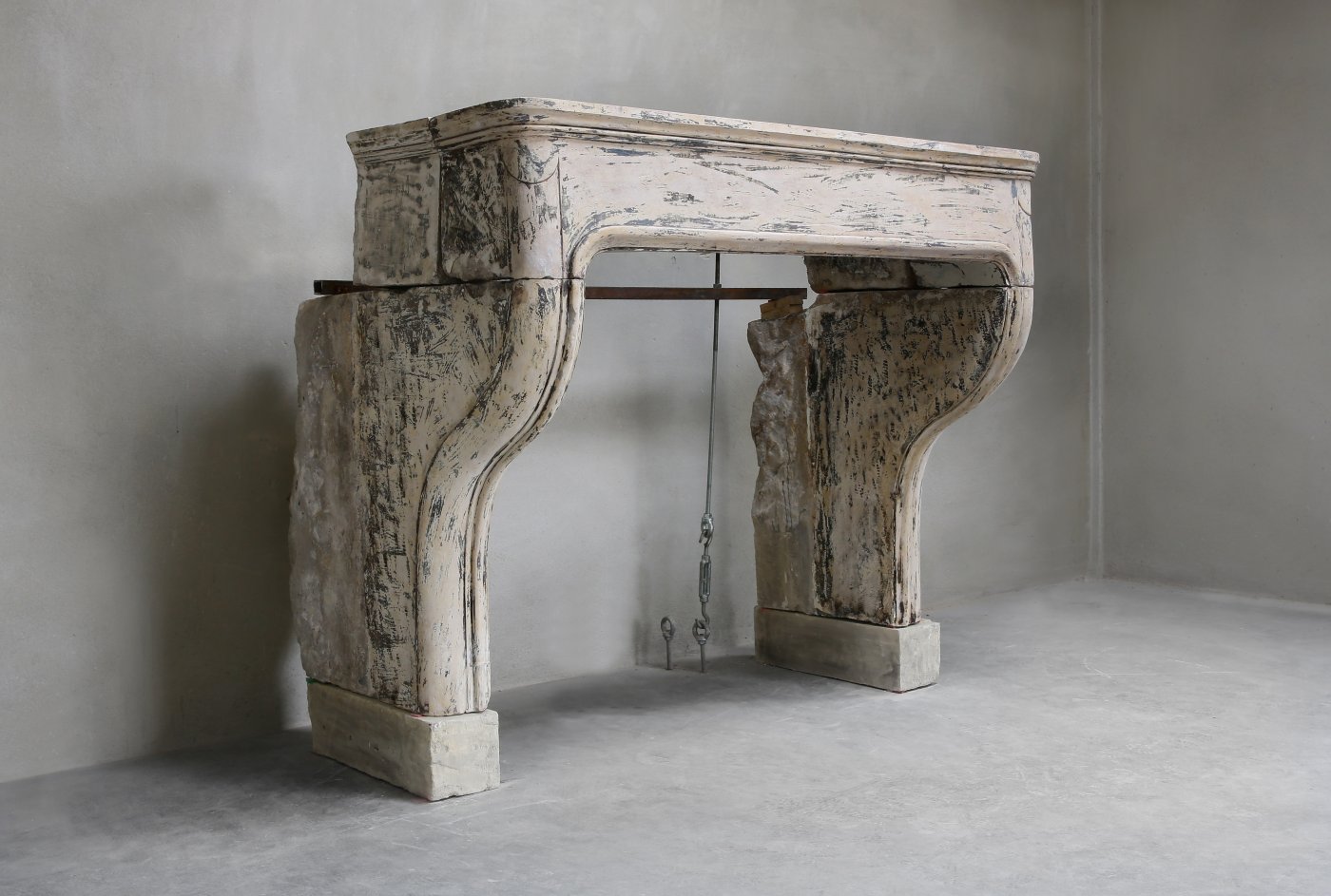 Alter Kalkstein Kaminmaske | De Opkamer | Antike Böden und Kamine