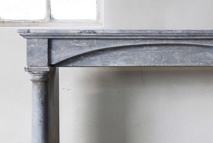antiker Marmor Steinkamin