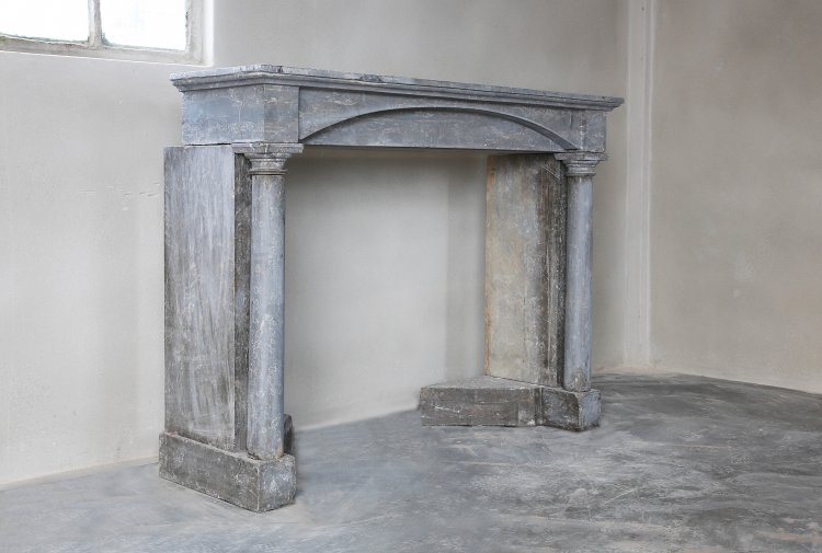 antiker Marmor Steinkamin