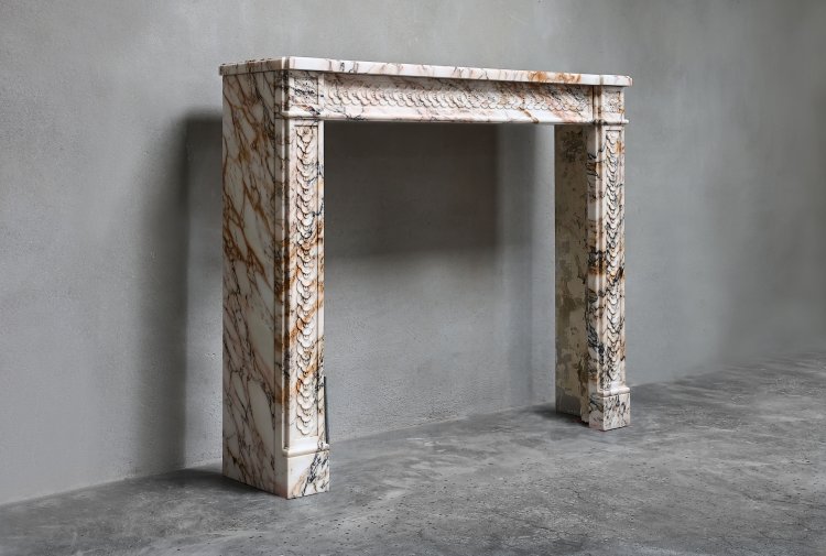 Louis XVI marmor kamin