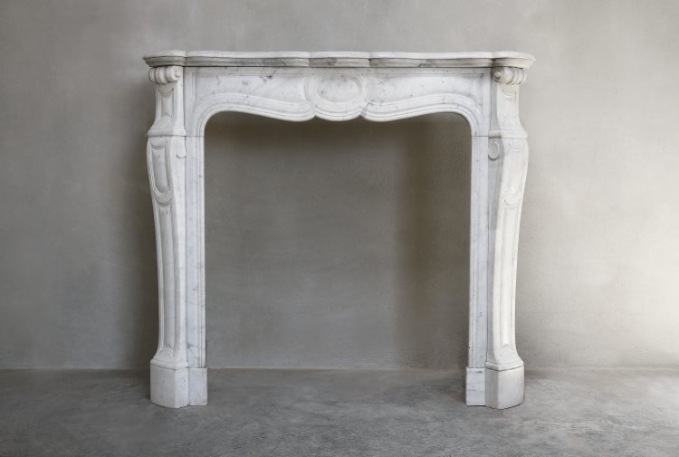 antike kamin von carrara marmor