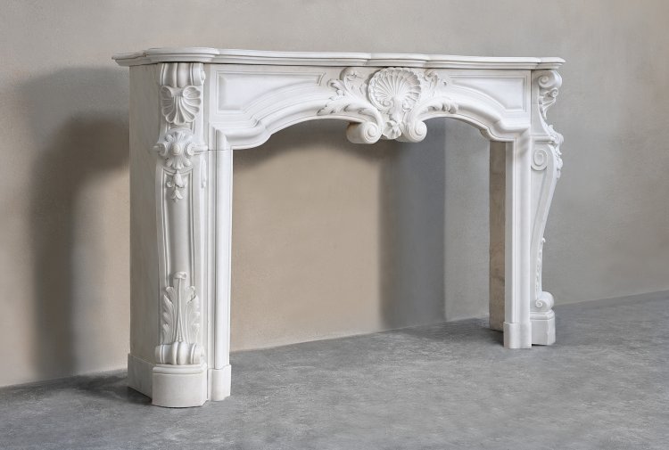 carrara marble kamin