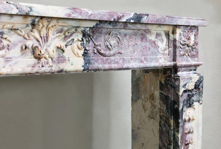 breche violetta marmor kaminmaske