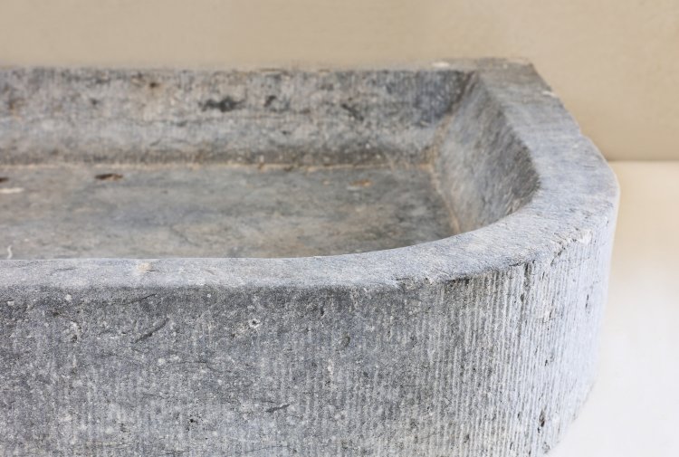 alte spüle von belgischer blaustein