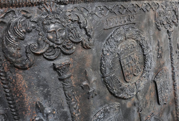 gusseisen kaminplatte aus 1608 