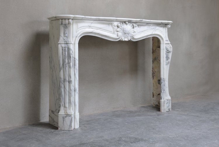 Arabescato marmor kamin