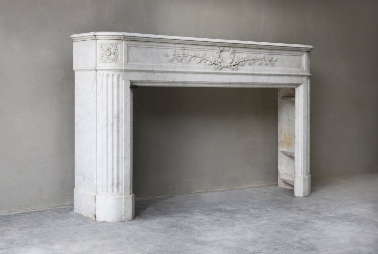 Carrara marmor kamin